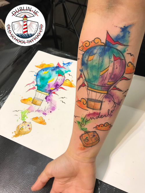 color hot air balon